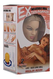 EXTRAVAGANZA - MADLIN MOON